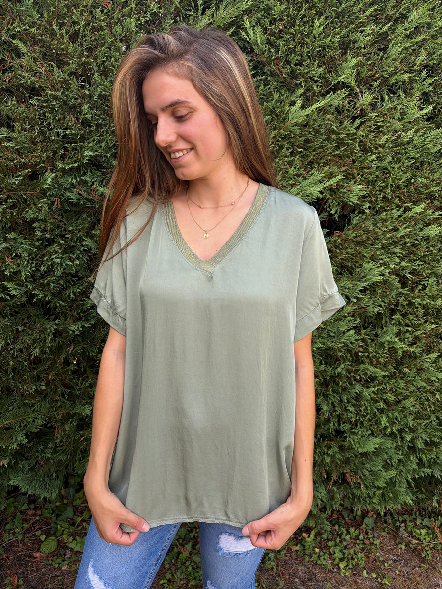 T-shirt col V Melissa kaki